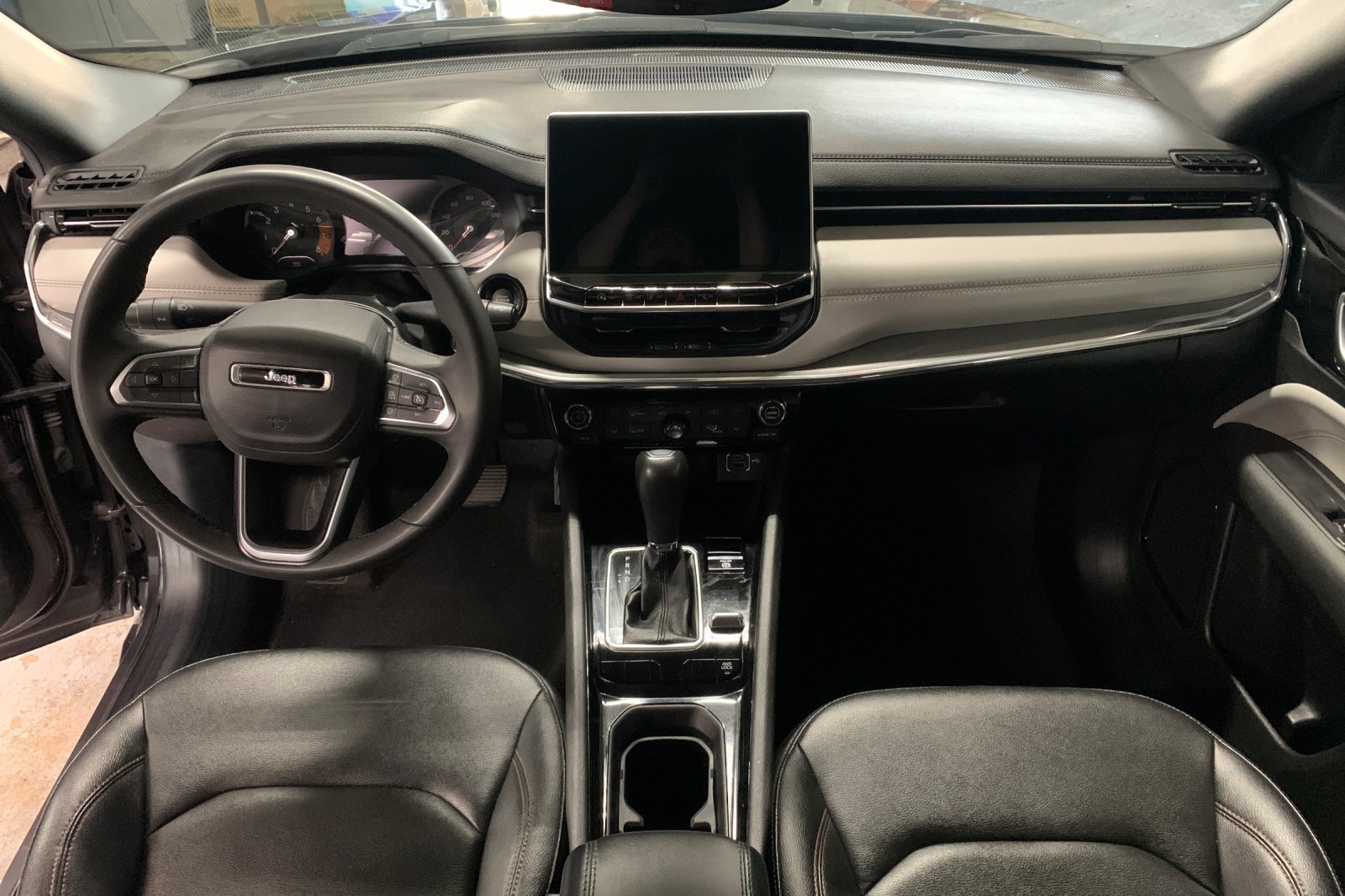 Used 2024 Jeep Compass Limited AWD/4WD image 14