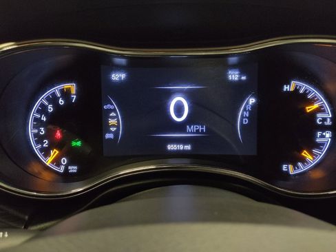 Used 2020 Jeep Grand Cherokee Limited image 23