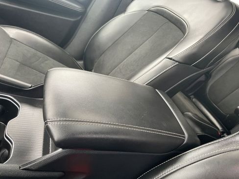 Used 2025 Jeep Grand Cherokee L Altitude w/ Trailer Tow Package image 17