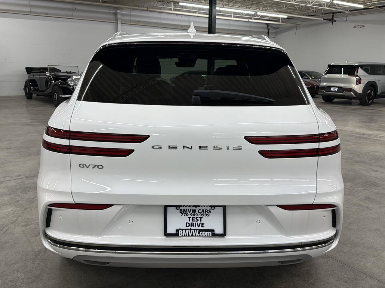 Used 2026 Genesis Electrified GV70 AWD/4WD image 9