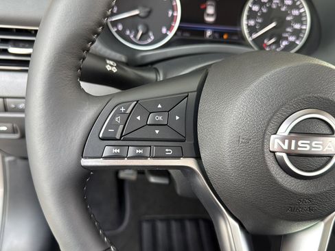 Used 2025 Nissan Sentra SV w/ All-Weather Package image 19