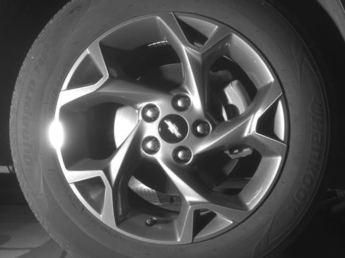 Used 2025 Chevrolet Trax LT FWD image 13