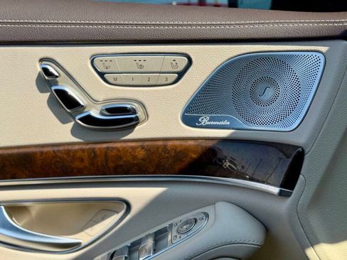 Used 2015 Mercedes-Benz S 550 4MATIC Sedan image 18