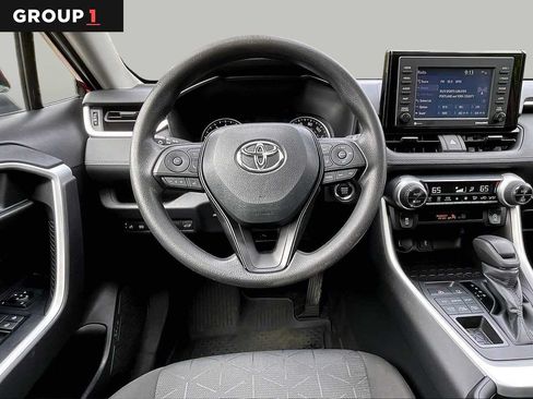 Used 2022 Toyota RAV4 XLE w/ Convenience Package AWD/4WD image 6