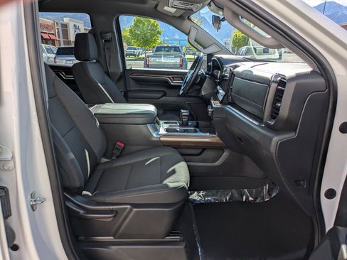 Used 2023 Chevrolet Silverado 1500 RST AWD/4WD image 33