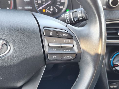 Used 2018 Hyundai Kona SEL AWD/4WD image 36