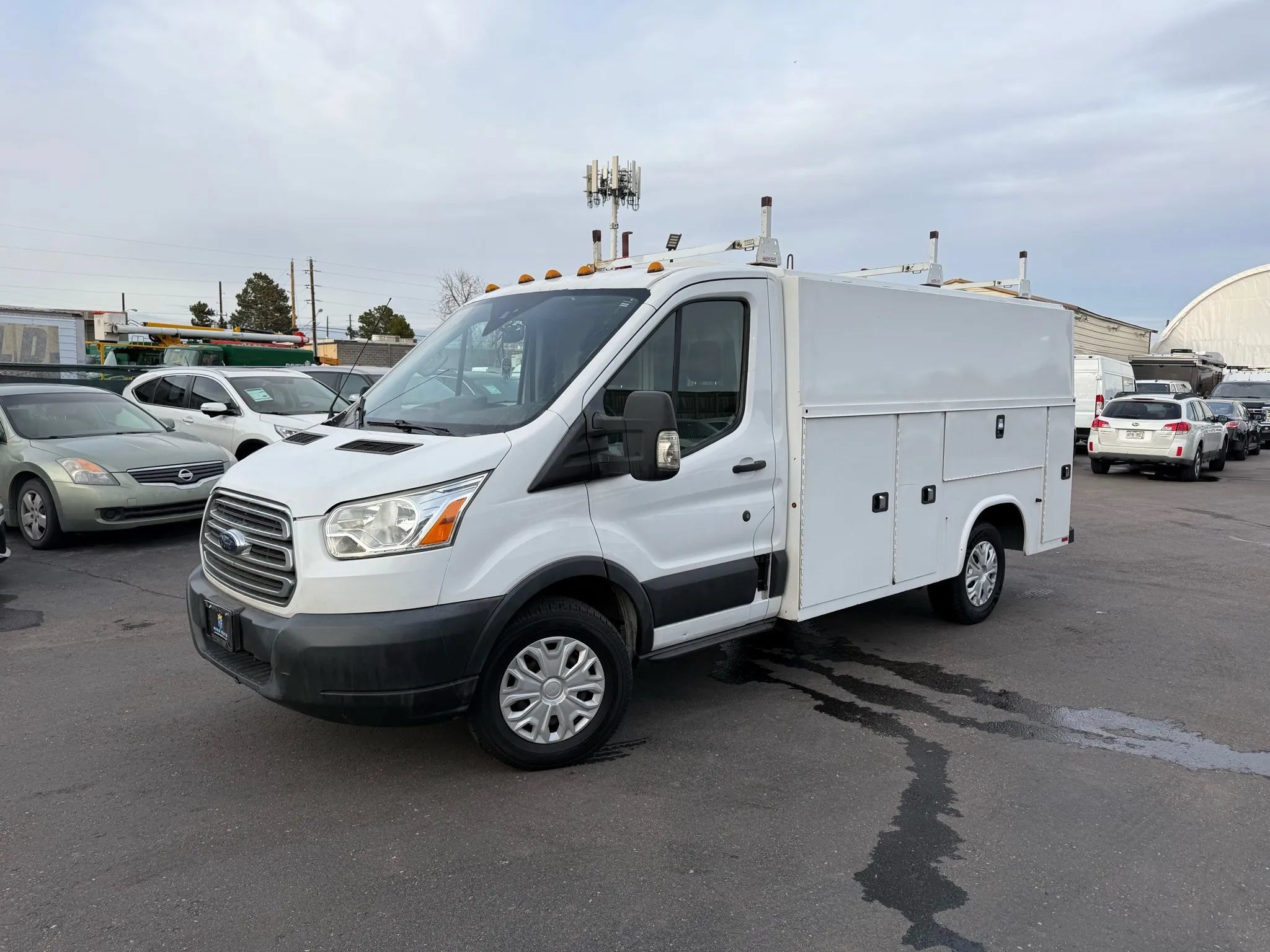 Used 2017 Ford Transit 350 138 w/ Interior Upgrade Package RWD image 2