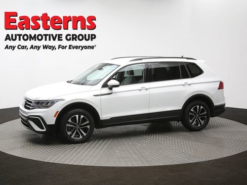 Used 2022 Volkswagen Tiguan S image 57