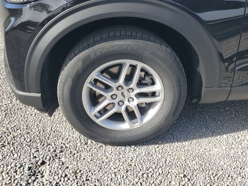 New 2026 Ford Explorer Active image 6