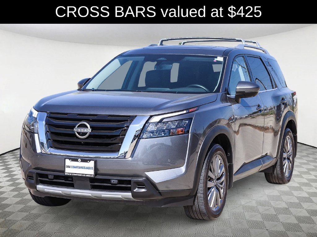 Used 2025 Nissan Pathfinder SL w/ SL Premium Package FWD image 3