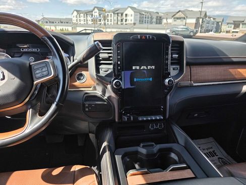Used 2021 RAM 3500 Limited AWD/4WD image 8