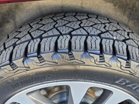 Used 2018 Jeep Grand Cherokee Overland image 43