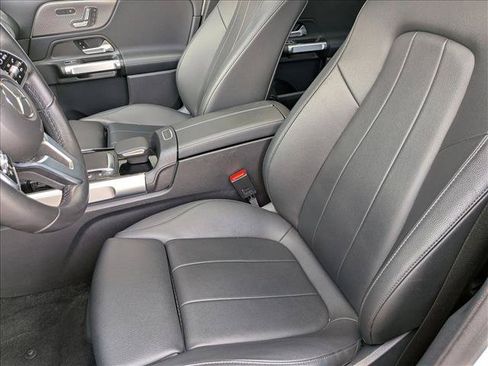 Used 2023 Mercedes-Benz EQB 300 4MATIC w/ Pinnacle Package image 15