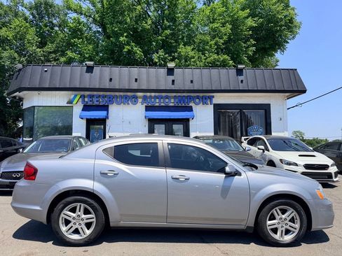 Used 2013 Dodge Avenger SXT FWD image 5
