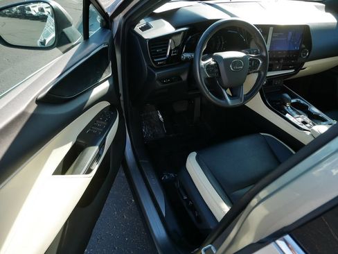 Used 2024 Lexus NX 350 AWD w/ Cold Area Package image 10