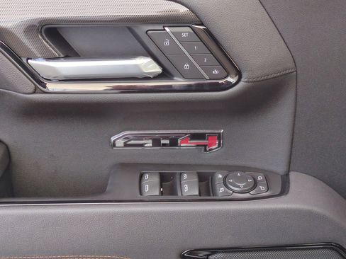 New 2025 GMC Sierra 1500 AT4 w/ AT4 Premium Package image 25