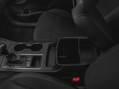 Used 2018 Kia Sorento FWD image 9