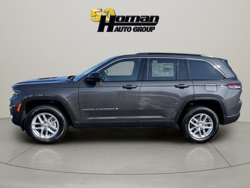 New 2026 Jeep Grand Cherokee Laredo X AWD/4WD image 2