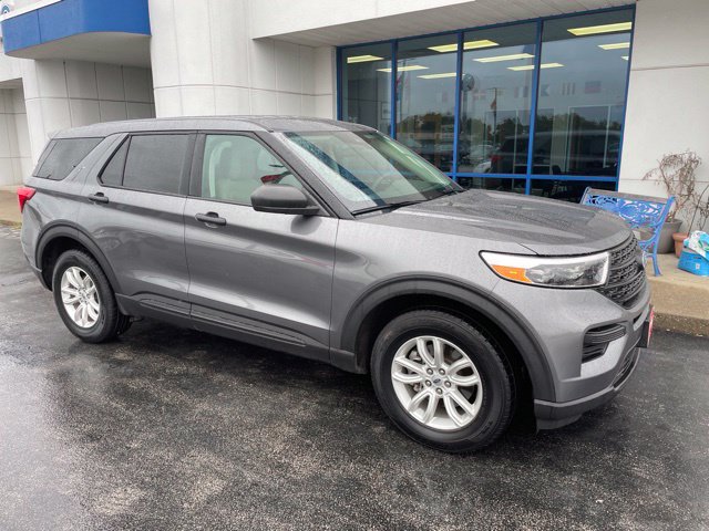 Used 2021 Ford Explorer 4WD image 2