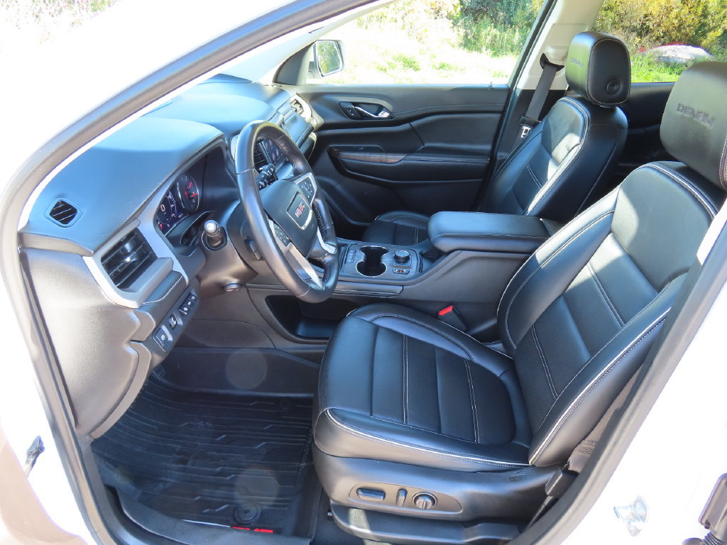 Certified 2022 GMC Acadia Denali w/ GMC Pro Grade Package AWD/4WD image 26