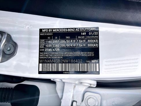 Used 2022 Mercedes-Benz GLB 250 image 33