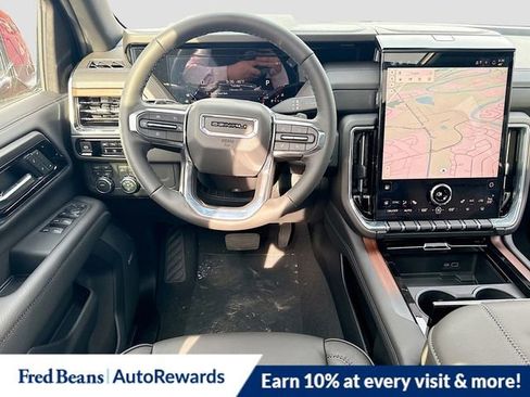 New 2025 GMC Yukon XL Denali w/ Sun & Power Step Package image 25