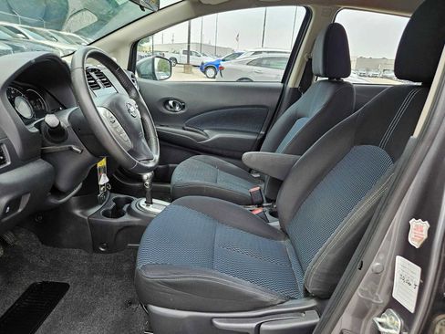 Used 2018 Nissan Versa Note SV FWD image 12