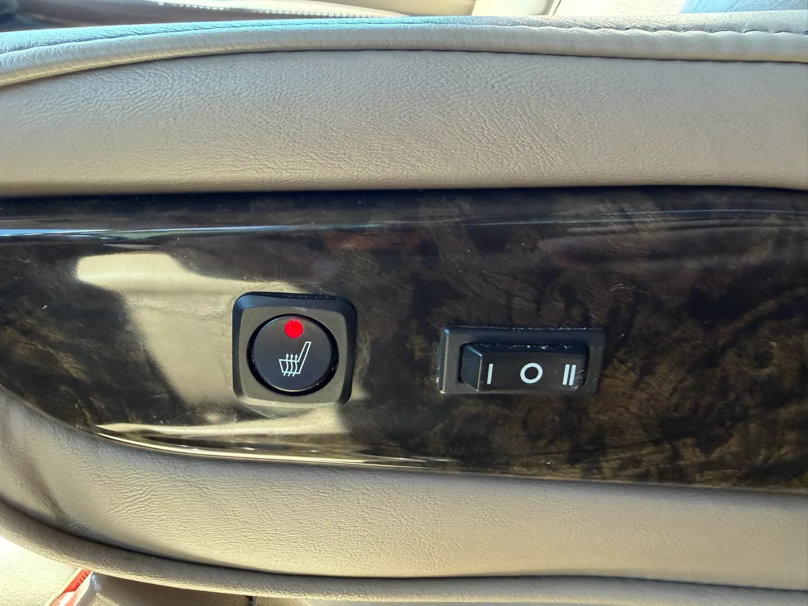 Used 2015 Chevrolet Express 2500 RWD image 20