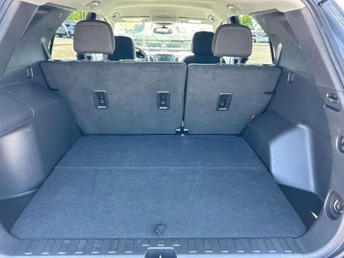 Used 2024 Chevrolet Equinox LS w/ LS Convenience Package FWD image 10