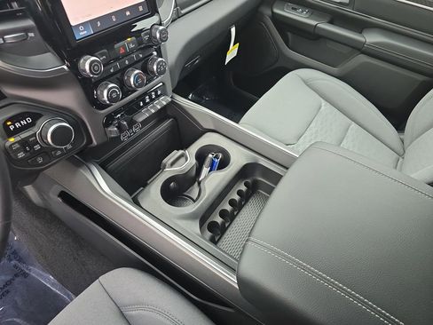 New 2026 RAM 1500 Big Horn AWD/4WD image 25