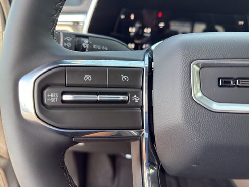 New 2026 GMC Canyon Denali AWD/4WD image 18