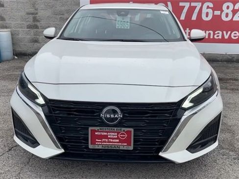 Used 2023 Nissan Altima 2.5 SV image 7
