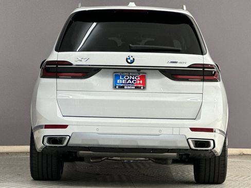 New 2026 BMW X7 xDrive40i image 9