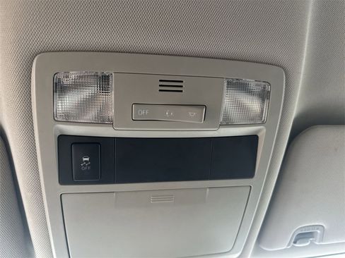 Used 2019 Toyota Tacoma SR image 26