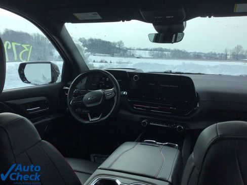 Used 2024 Chevrolet Silverado EV RST image 20