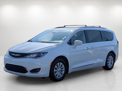 Used 2019 Chrysler Pacifica Touring-L