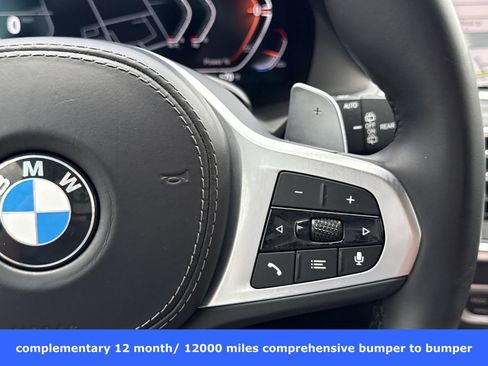 Used 2022 BMW X7 xDrive40i w/ M Sport Package AWD/4WD image 22