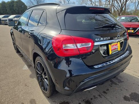 Used 2018 Mercedes-Benz GLA 250 4MATIC image 5