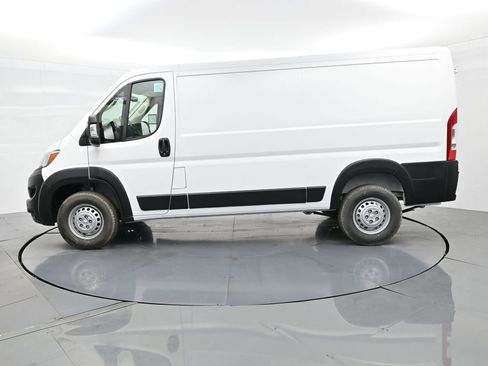 New 2025 RAM ProMaster 1500 w/ Safety Group image 10