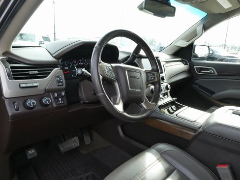 Used 2019 GMC Yukon Denali w/ Open Road Package image 26