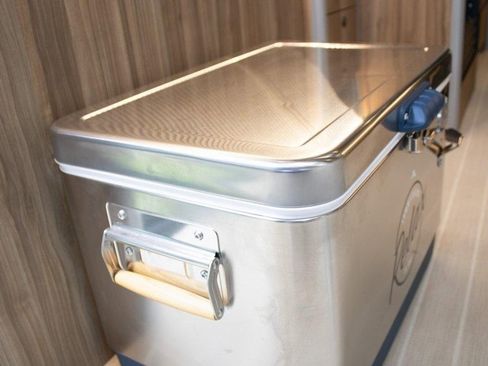 Used 2022 Mercedes-Benz Sprinter 3500 image 35