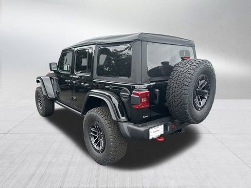 New 2025 Jeep Wrangler Unlimited Rubicon w/ XTREMEE 35" Tire Package image 7