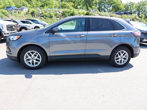 Certified 2022 Ford Edge SEL AWD/4WD image 4