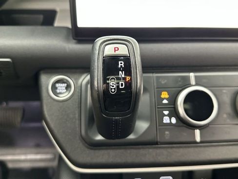 Used 2022 Land Rover Defender 110 X-Dynamic SE image 20
