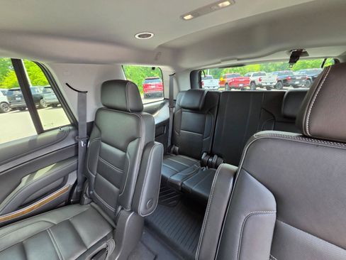 Used 2020 GMC Yukon Denali w/ Open Road Package AWD/4WD image 9