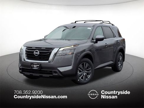 New 2025 Nissan Pathfinder SV image 1