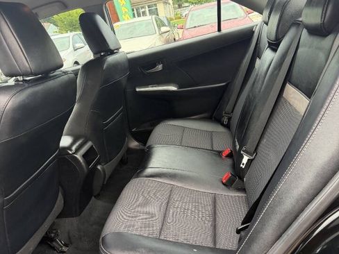 Used 2013 Toyota Camry SE FWD image 7