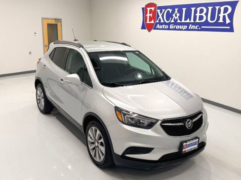Used 2018 Buick Encore Preferred FWD image 36