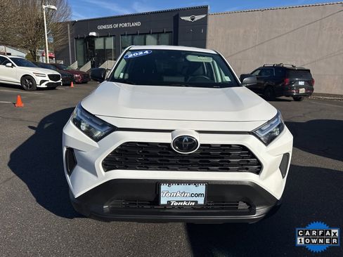 Used 2024 Toyota RAV4 LE image 11