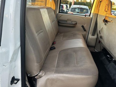 Used 2002 Ford F350 XL image 9